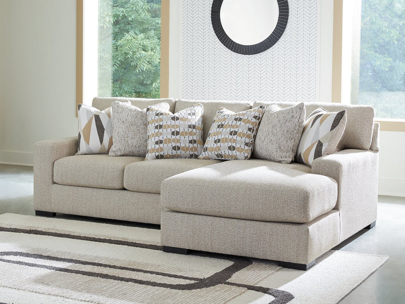Laurelgrove Sectional Sofa Chaise - Jay's Mattress Plus (NY)