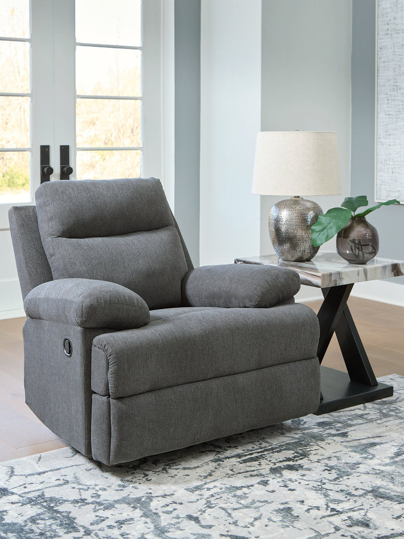 Side-Swipe Recliner - Jay's Mattress Plus (NY)