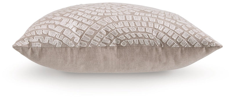 Cortlen Pillow (Set of 4) - Jay's Mattress Plus (NY)