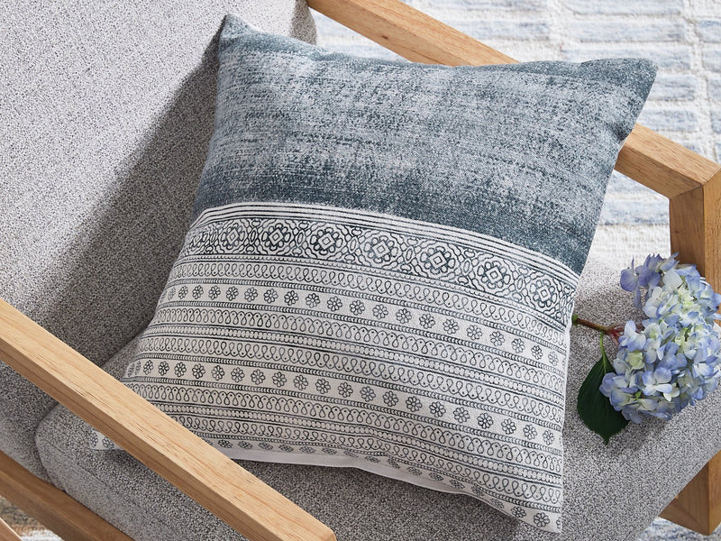 Harperville Pillow (Set of 4) - Jay's Mattress Plus (NY)