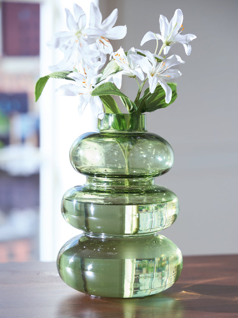Renethorne Vase - Jay's Mattress Plus (NY)