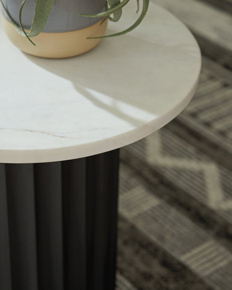 Wainstone Accent Table - Jay's Mattress Plus (NY)