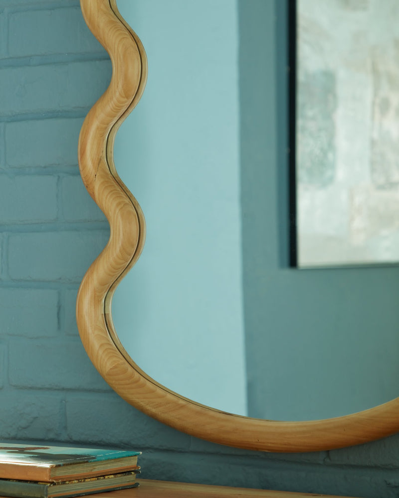 Serendis Accent Mirror - Jay's Mattress Plus (NY)