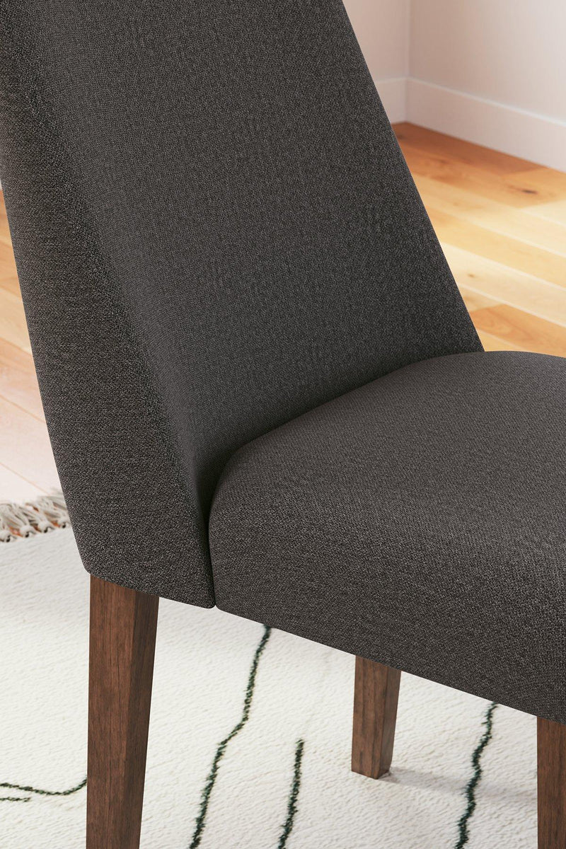 Lyncott Dining Room Set - Jay's Mattress Plus (NY)