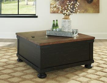 Valebeck Occasional Table Set - Jay's Mattress Plus (NY)