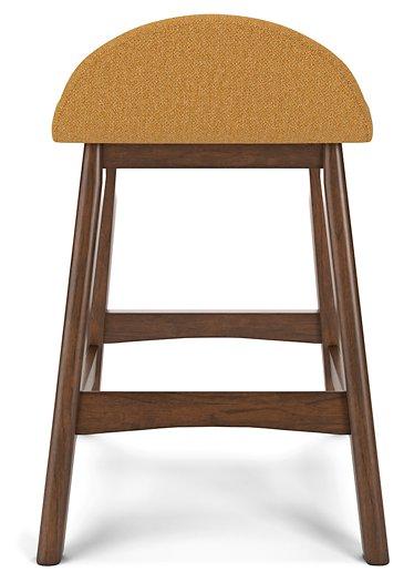 Lyncott Dining Room Set - Jay's Mattress Plus (NY)