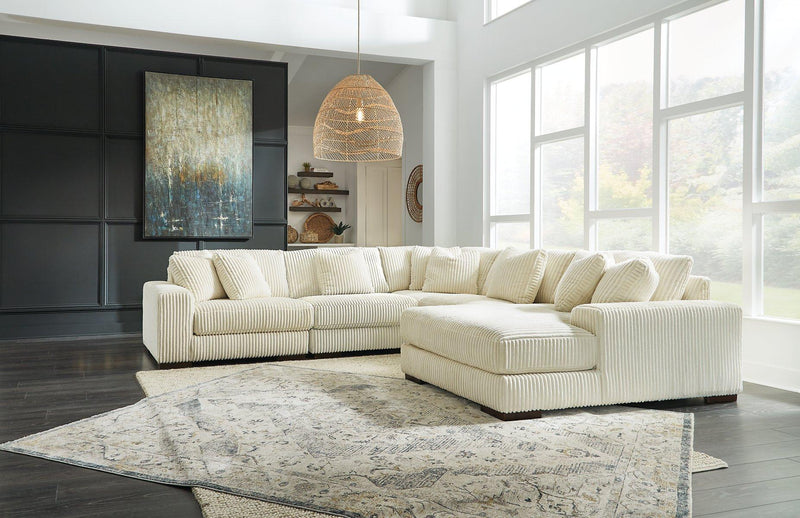 Lindyn Sectional with Chaise - Jay's Mattress Plus (NY)