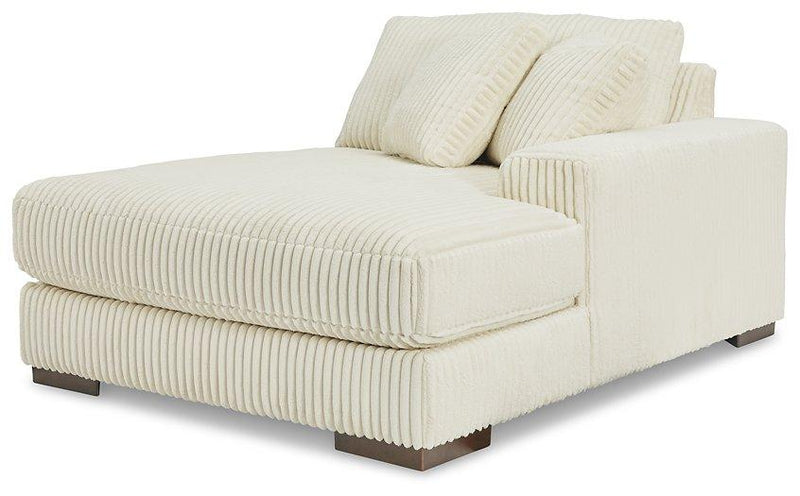 Lindyn Sectional with Chaise - Jay's Mattress Plus (NY)