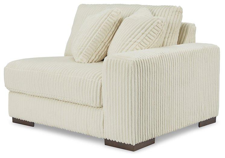 Lindyn Sectional Sofa - Jay's Mattress Plus (NY)