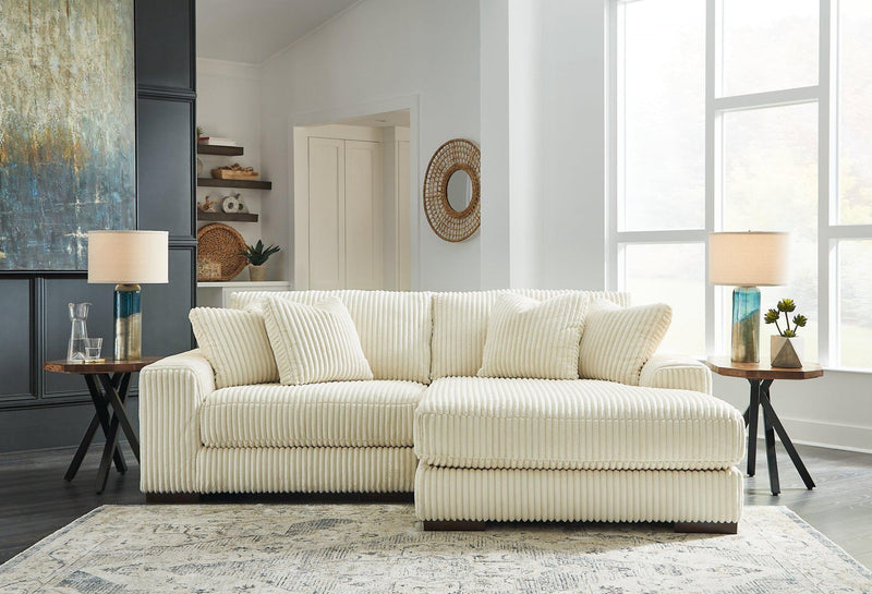 Lindyn Sectional with Chaise - Jay's Mattress Plus (NY)