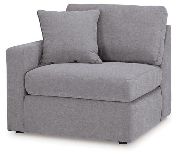Modmax Sectional with Audio System - Jay's Mattress Plus (NY)