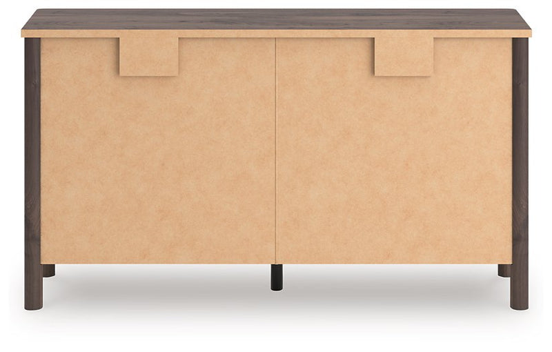 Pamytta Dresser and Mirror - Jay's Mattress Plus (NY)