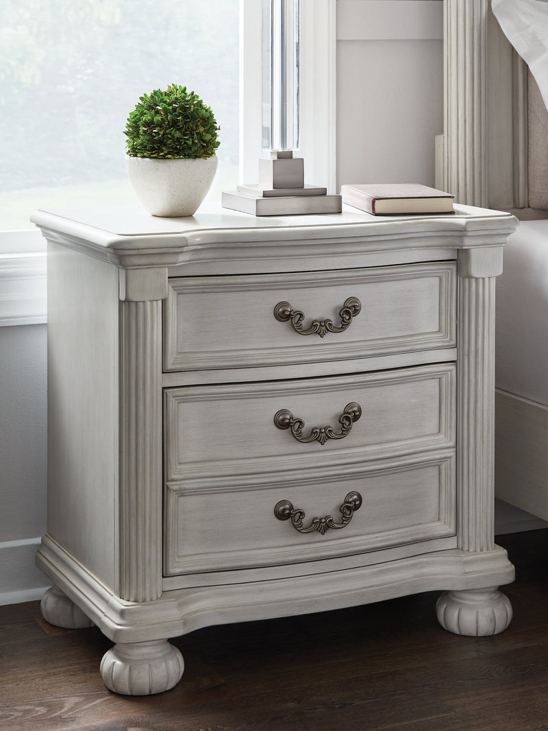 Montelaine Nightstand - Jay's Mattress Plus (NY)