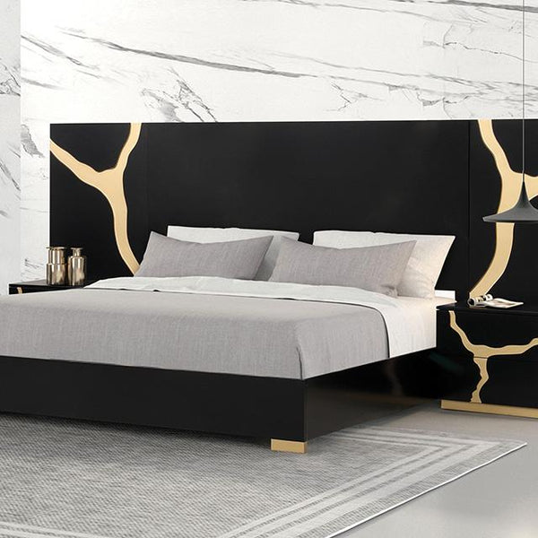 Goldsberg E.King Bed w/ Wall Panels - Jay's Mattress Plus (NY)