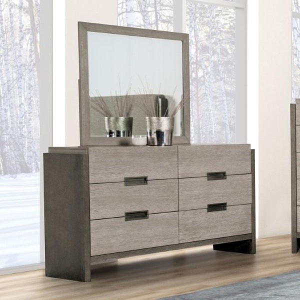 Gristalt Dresser (w/ Felt Line, No Jewelry Tray) - Jay's Mattress Plus (NY)
