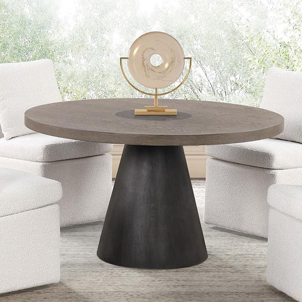 Broager 5 Pc Dining Set (White Swivel Chairs)