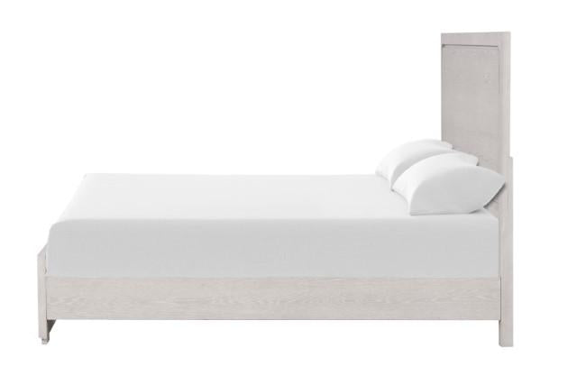 Crowthorne E.King & Queen Bed Grey & White - Jay's Mattress Plus (NY)