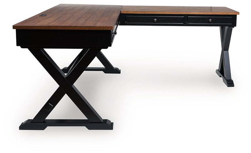 Wildenauer Home Office Desk - Jay's Mattress Plus (NY)