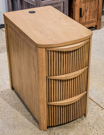 Camdill Chairside End Table - Jay's Mattress Plus (NY)