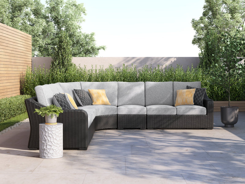 Beachcroft Outdoor Sectional - Jay's Mattress Plus (NY)