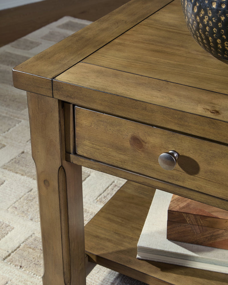 Vandenmore End Table - Jay's Mattress Plus (NY)