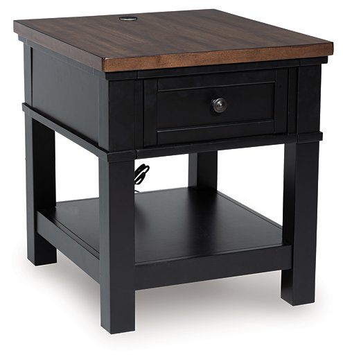 Wildenauer End Table - Jay's Mattress Plus (NY)
