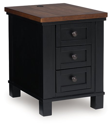 Wildenauer Chairside End Table - Jay's Mattress Plus (NY)