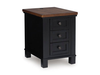 Wildenauer Chairside End Table - Jay's Mattress Plus (NY)