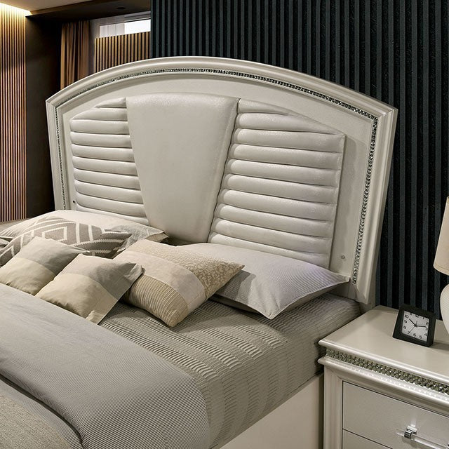 Maddie Bed White & Silver - Jay's Mattress Plus (NY)