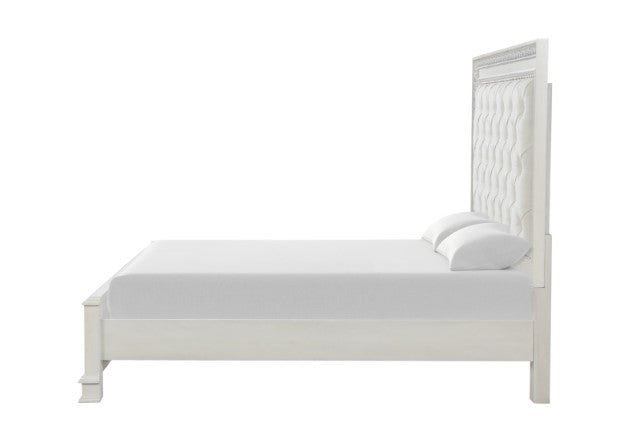 Stella Mia 4 Pc 5 Pc Queen Bedroom Set White & White - Jay's Mattress Plus (NY)
