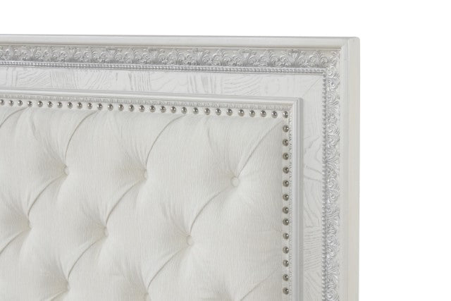 Stella Mia 4 Pc 5 Pc Queen Bedroom Set White & White - Jay's Mattress Plus (NY)